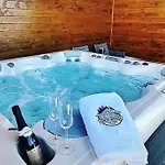 Chalet Zrub Santa Monica Banská Štiavnica