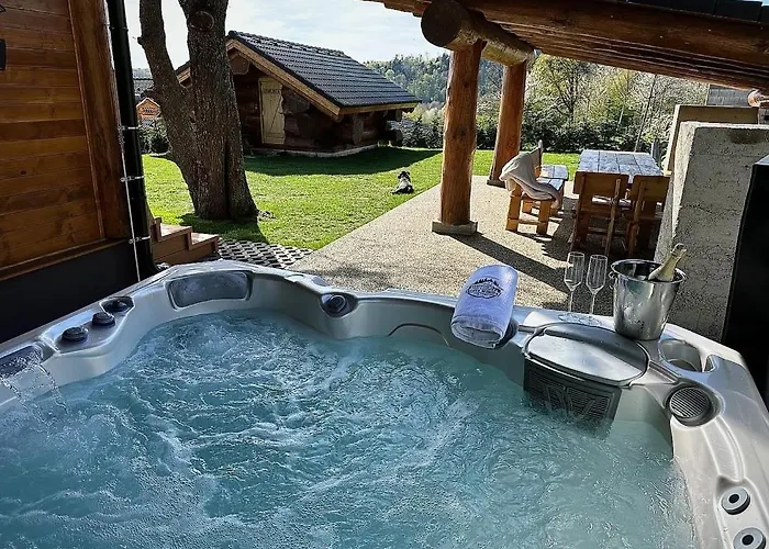 Zrub Santa Monica * Banská Štiavnica
